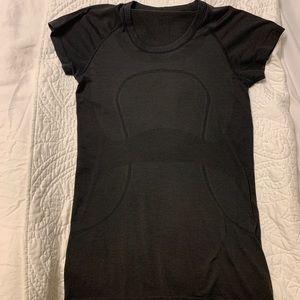 Lululemon swiftly tech short sleeve 2.0 black (8)